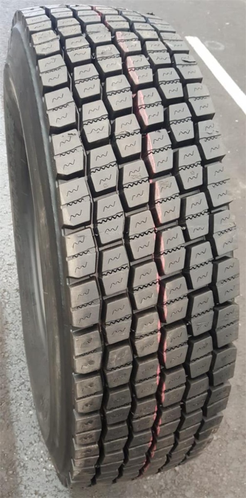 315/70R22.5 154/150L KA PINNOITETTU P42 SIS. 1 HANKOOK RUNKO XL DRIVE