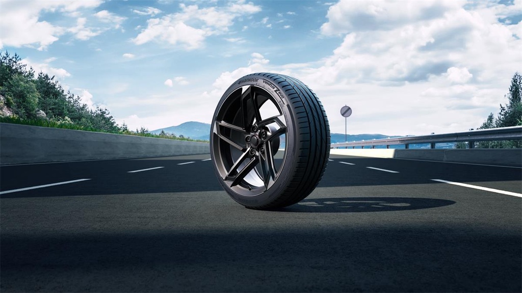 225/40R19 93Y HANKOOK VENTUS EVO K137 XL