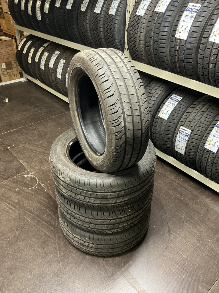 KÄYTETTY 225/55R17C 109/107H CONTINENTAL CONTIVANCONTACT 200 DOT21