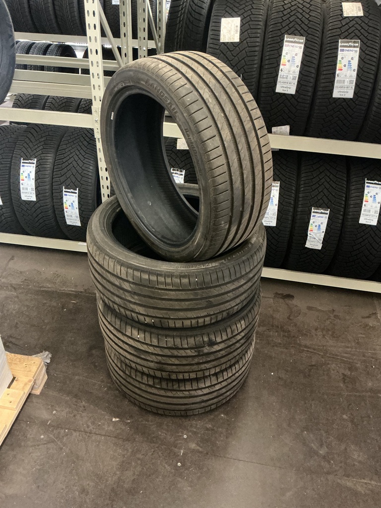 KÄYTETTY 245/40R19 98W LANDSAIL RAPIDDRAGON DOT2225