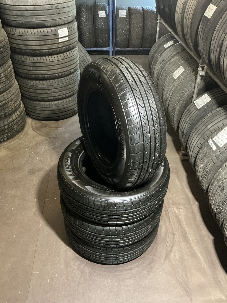KÄYTETTY 195/70R14 91H LANDSAIL LS288 DOT22
