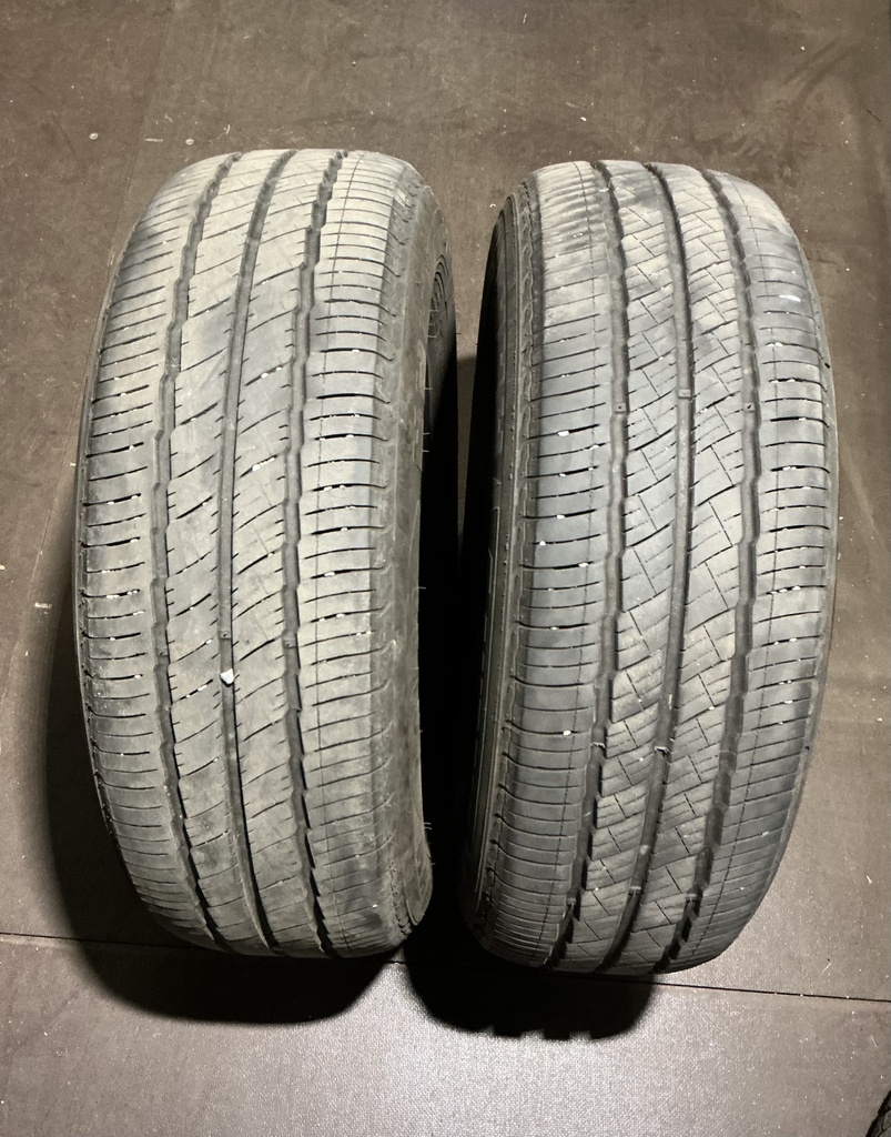 KÄYTETTY 215/70R15C 109/107S LANDSAIL LSV88 DOT20
