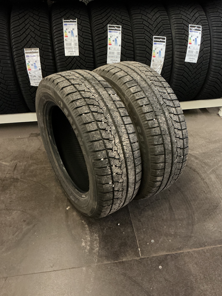 KÄYTETTY 205/60R16 96H SAILUN ICE BLAZER ARCTIC DOT3723