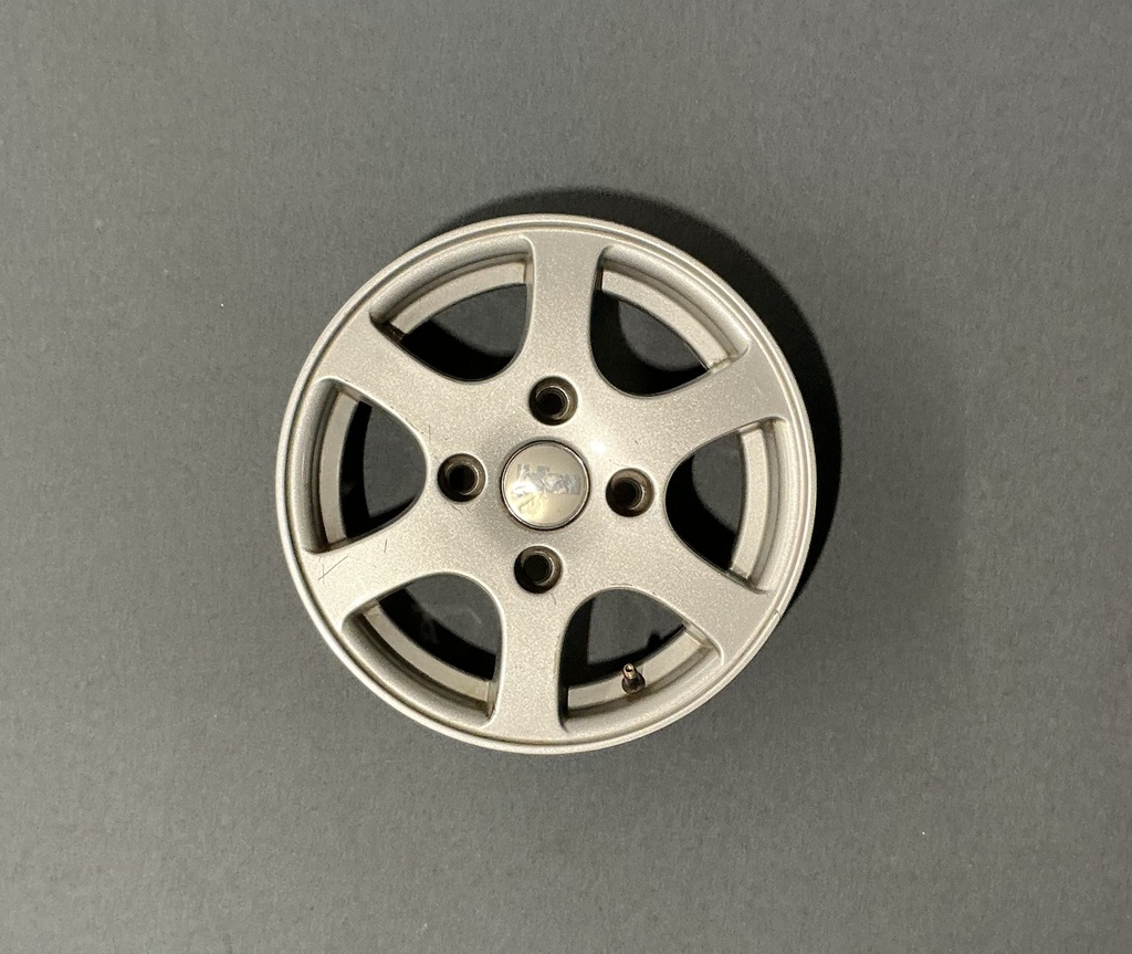 KÄYTETTY JDM 4x13 4/114 ET18 CB60,1