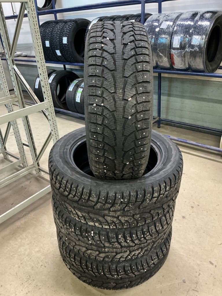 KÄYTETTY 275/55R20 111T  HANKOOK i*PIKE RW11 DOT19