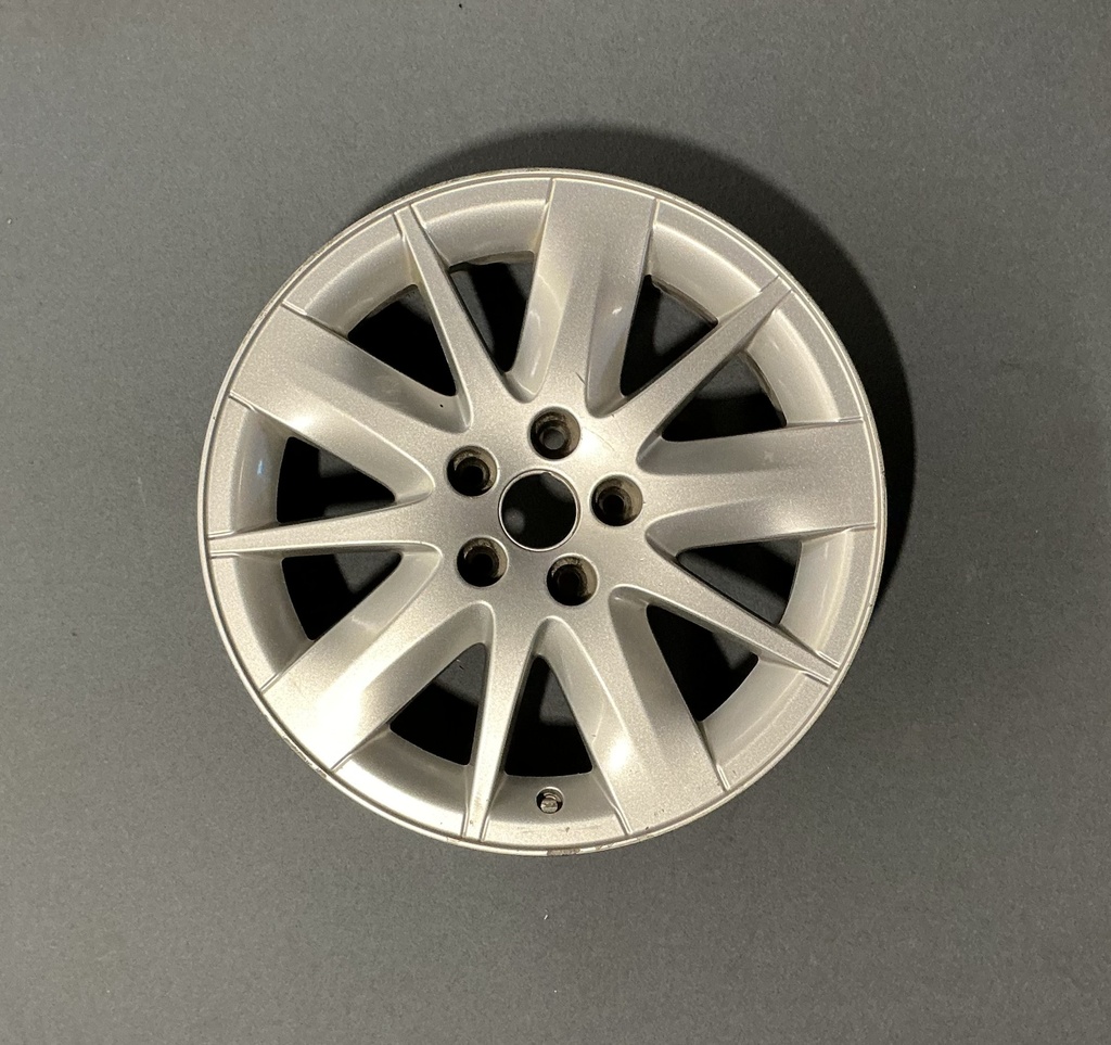 KÄYTETTY RENAULT 7x17 5/108 ET50 CB60,1