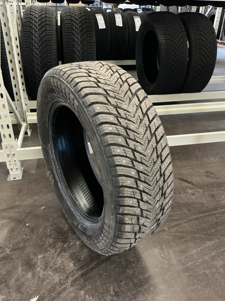 KÄYTETTY 205/60R16 96T NOKIAN HAKKAPELIITTA 10 DOT25