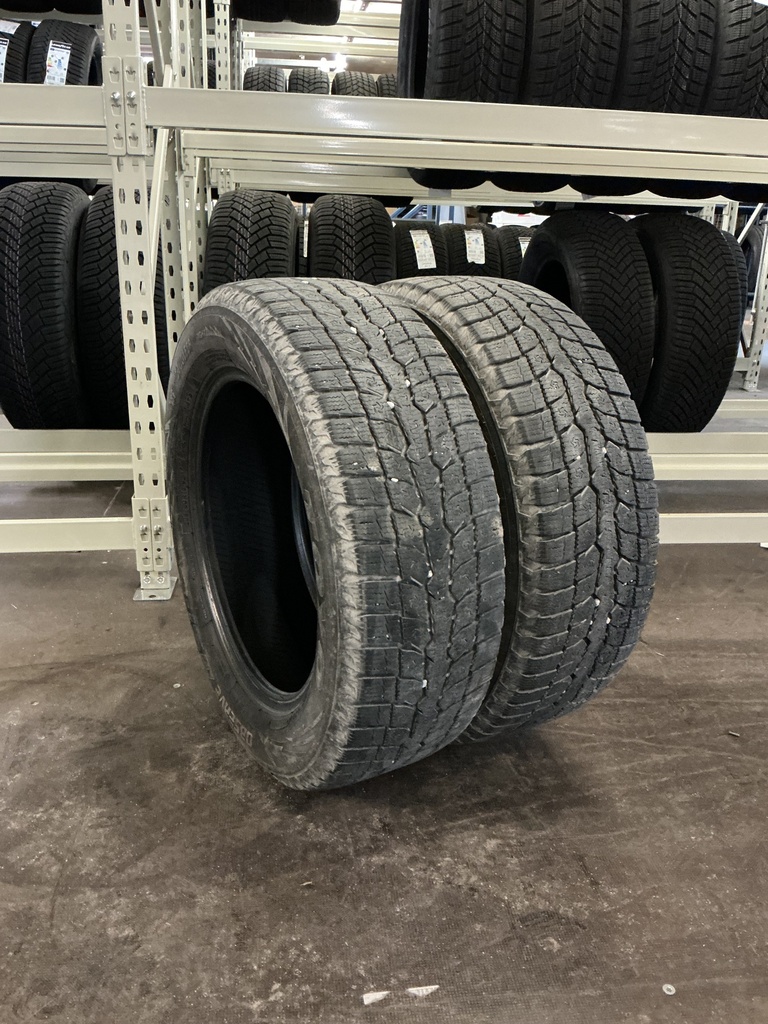 KÄYTETTY 205/60R16 92H TOYO OBSERVE GSi-6 DOT20