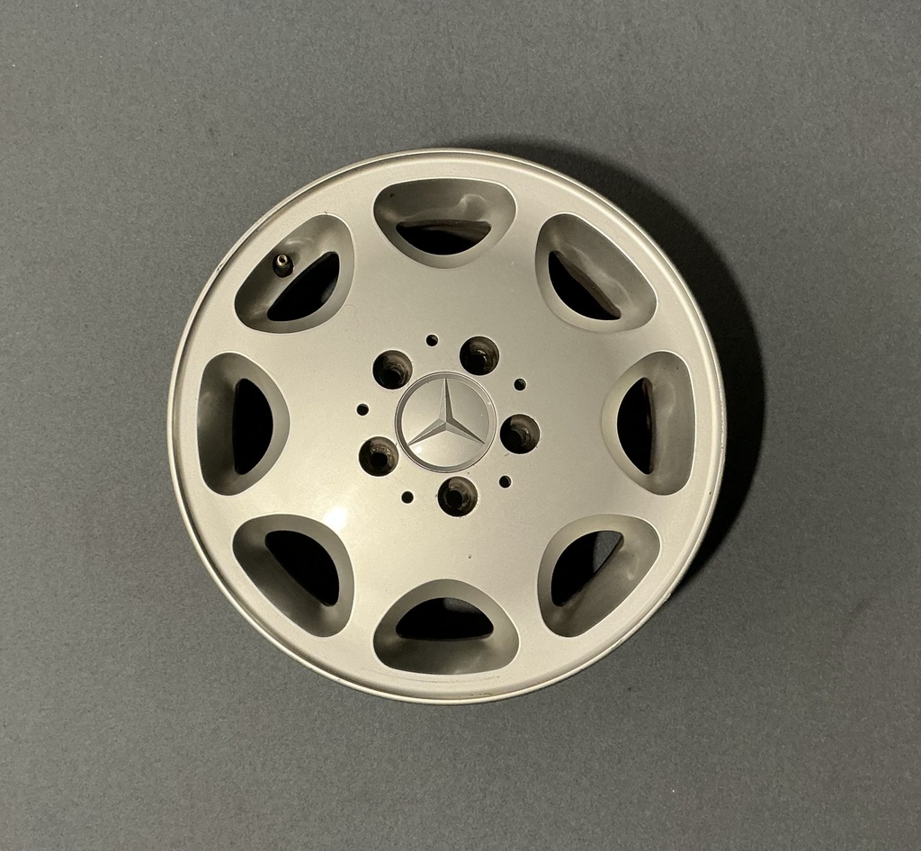 KÄYTETTY MERCEDES-BENZ 7x15 5/112 ET41 CB66,6