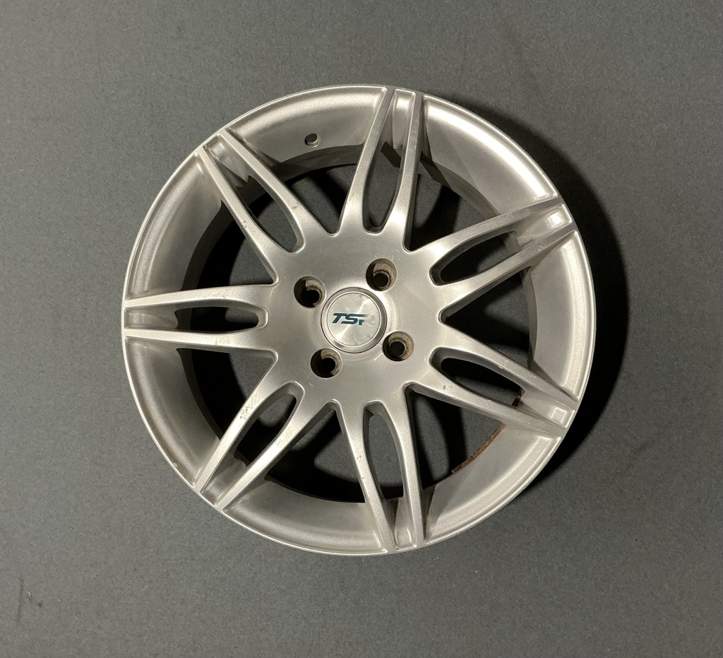 KÄYTETTY TSW 7x16 4/100 ET40 CB72