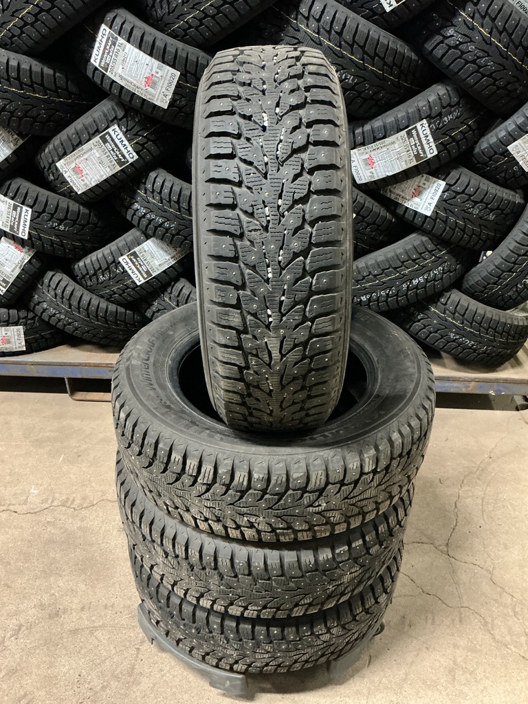 KÄYTETTY 195/65R15 95T KUMHO WINTERCRAFT ICE WI32 DOT22