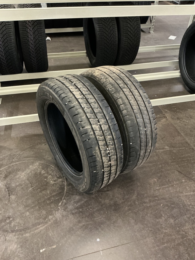 KÄYTETTY 215/60R17 102T KUMHO PORTRAN KC53 DOT21